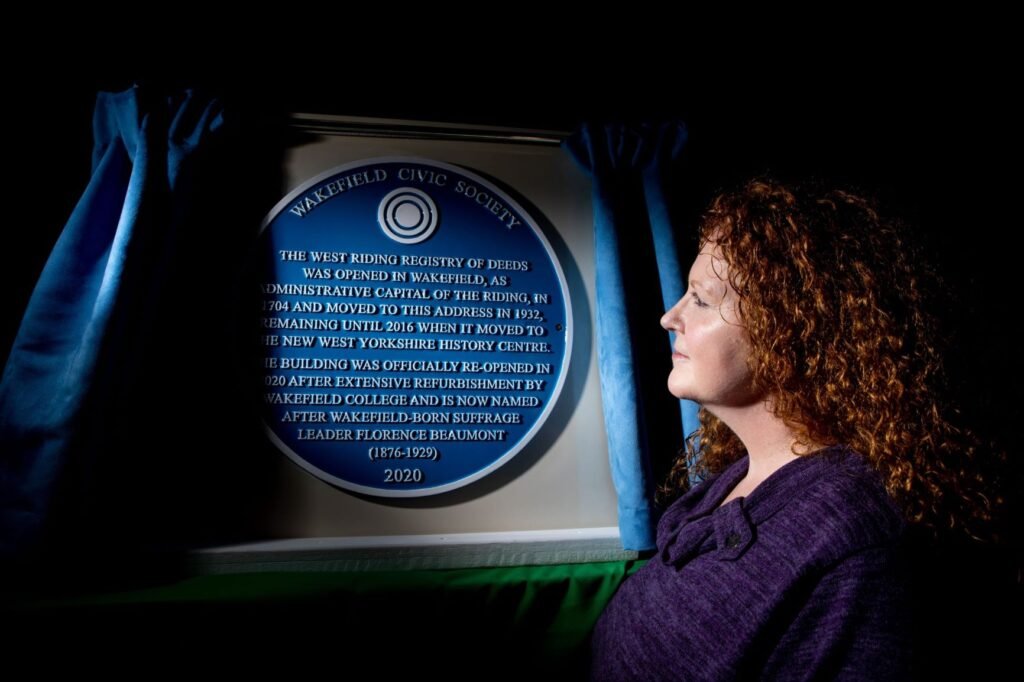 Unveiling of Florence Beaumont's Plaque on the Registry of Deeds building