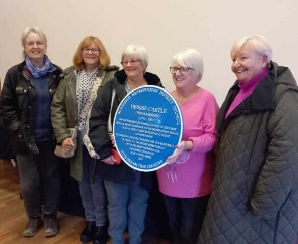 Denise Ramsden Gallery1 Unveiling of Denise Ramsden's Blue Plaque